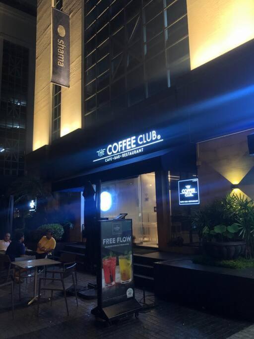 Miq_home403/asok Bts/resort Pool/9pax/1000mbwifi Biệt thự Bangkok