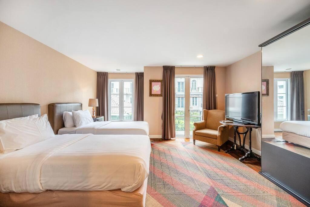 Miq_home403/asok Bts/resort Pool/9pax/1000mbwifi Biệt thự